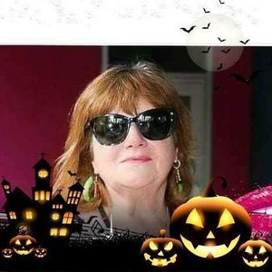 Meet your Posher, Loretta